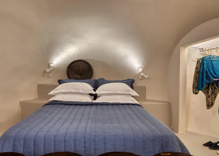 Kore Cave House By Oias Local Cave Апартаменты *