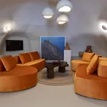 Daire Kore Cave House By Oias Local Cave Oia